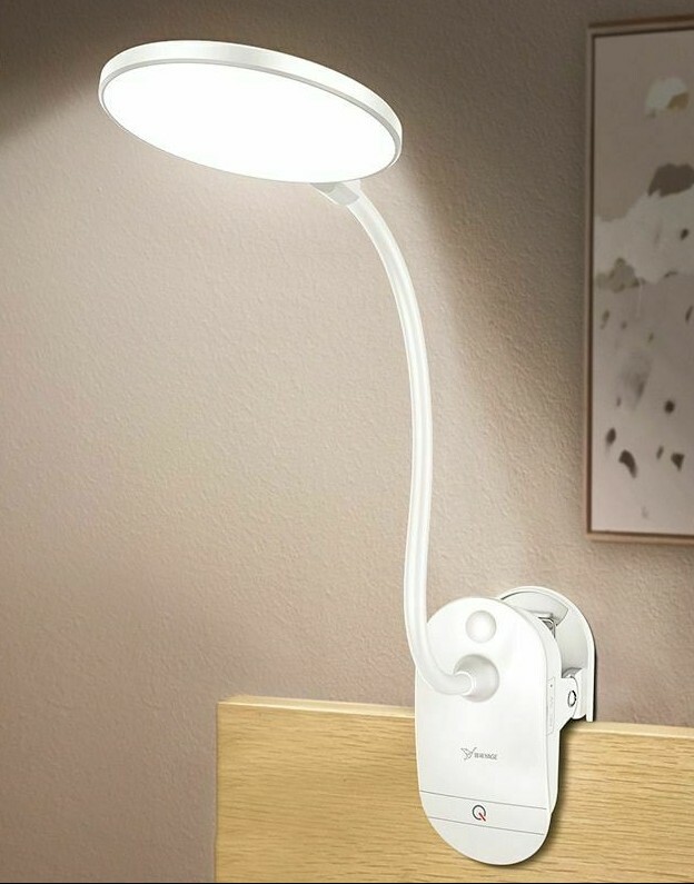 desk lamp stand